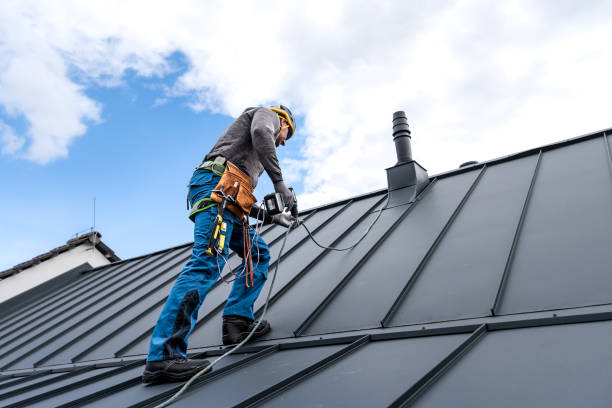 Best Emergency Roof Repair Services  in West Elmira, NY